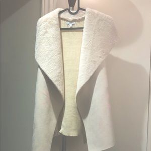 White Gilbert vest S